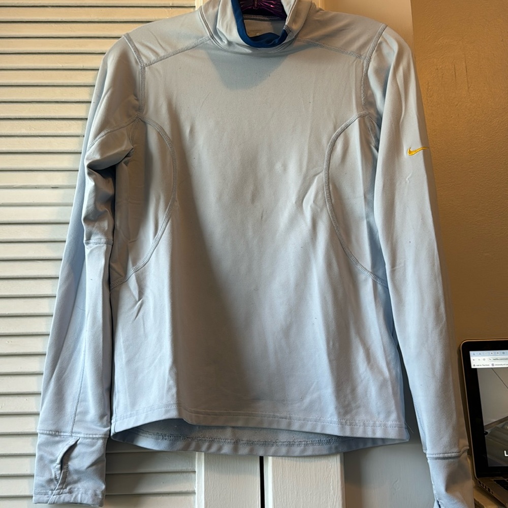 Nike dry fit turtleneck pullover